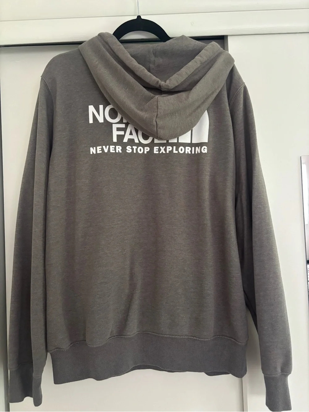 The North Face Men's Hooded Sweatshirt in Heather Gray